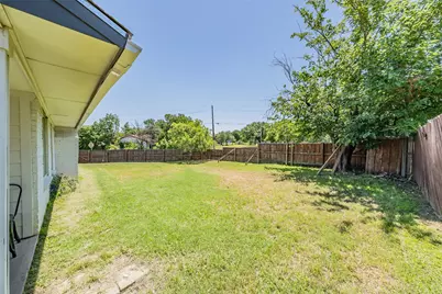 2034 Cedarwood Drive, Carrollton, TX 75007 - Photo 33
