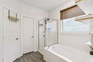 11208 Canyon Mine Dr, Aubrey, TX 76227 - Photo 23