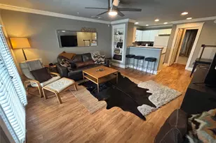 1725 Harvey Mitchell Pkwy S, College Station, TX 77840 - Photo 3