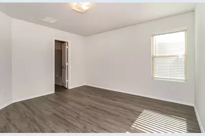 5532 Shore Point Trail, Fort Worth, TX 76119 - Photo 5