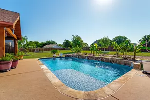 3944 Preston Hills Cir, Celina, TX 75009 - Photo 3