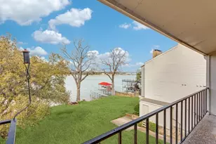 390 Driftwood Ct, Azle, TX 76020 - Photo 9