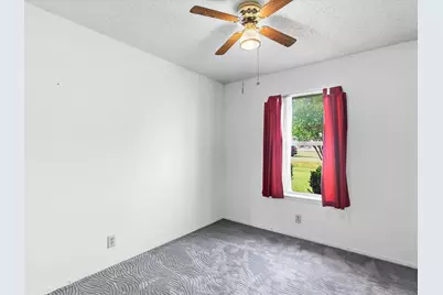 209 W Huffman Street, Krum, TX 76249 - Photo 11