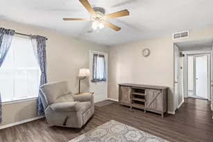 209 W Huffman St, Krum, TX 76249 - Photo 5