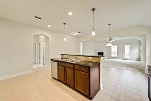 816 Bird Creek Dr, Little Elm, TX 75068 - Photo 11
