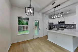 807 Fenet St, McKinney, TX 75069 - Photo 5