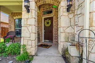 8156 Rock Elm Rd, Fort Worth, TX 76131 - Photo 5