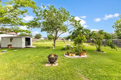 319 Anita Lane, Waxahachie, TX 75165 - Photo 21