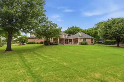 303 Highland Court, Double Oak, TX 75077 - Photo 37