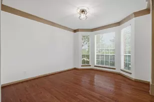 303 Highland Ct, Double Oak, TX 75077 - Photo 11
