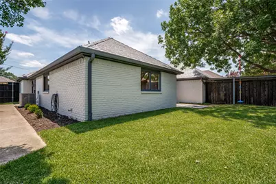 6311 Black Berry Lane, Dallas, TX 75248 - Photo 37