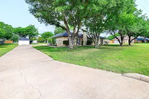 117 Lassetter Dr, Red Oak, TX 75154 - Photo 3