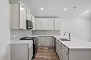 3038 River Birch Dr, Dallas, TX 75253 - Photo 9