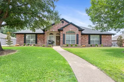 228 Greystone Drive, Hewitt, TX 76643 - Photo 3