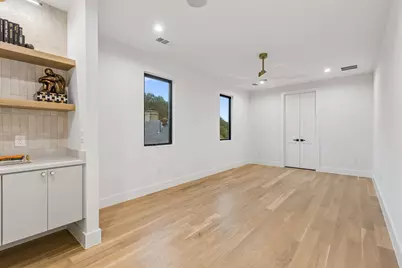 7615 Morton Street, Dallas, TX 75209 - Photo 25