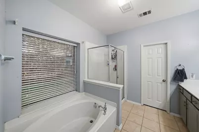 6430 Meadowcrest Lane, Sachse, TX 75048 - Photo 17