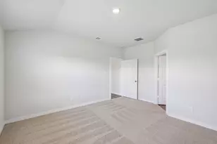 3039 River Birch Dr, Dallas, TX 75253 - Photo 17