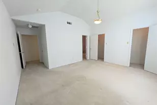 2819 Martsy Ct, Arlington, TX 76014 - Photo 21