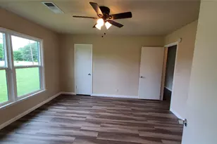 1237 S Waco St, Van Alstyne, TX 75495 - Photo 7