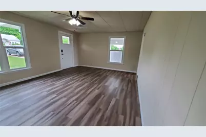 1237 S Waco Street, Van Alstyne, TX 75495 - Photo 11