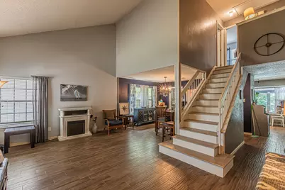 2110 Cold Springs Drive, Arlington, TX 76017 - Photo 5