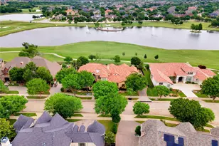 2417 Hollow Hill Ln, Lewisville, TX 75056 - Photo 5
