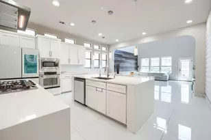 2246 Longview Rd, Irving, TX 75063 - Photo 9