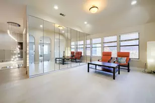 2246 Longview Rd, Irving, TX 75063 - Photo 27