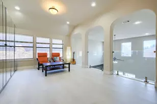 2246 Longview Rd, Irving, TX 75063 - Photo 25