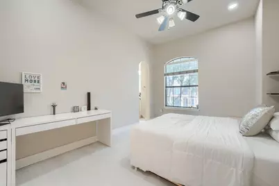 2246 Longview Road, Irving, TX 75063 - Photo 33