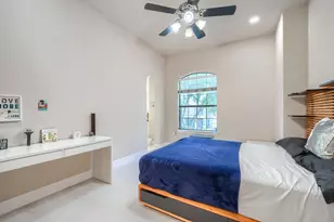 2246 Longview Rd, Irving, TX 75063 - Photo 33