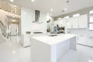 2246 Longview Rd, Irving, TX 75063 - Photo 11