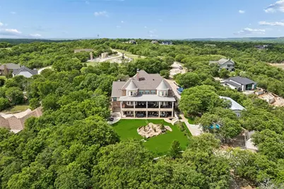 826 Cimmarron Bay Drive, Runaway Bay, TX 76426 - Photo 3