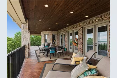 826 Cimmarron Bay Drive, Runaway Bay, TX 76426 - Photo 9