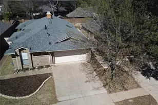 1307 Boardwalk St, Arlington, TX 76011 - Photo 1