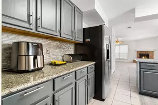 2428 Covington Dr, Flower Mound, TX 75028 - Photo 9