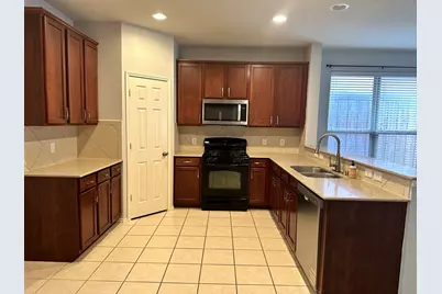 5733 Pebble Ridge Drive, McKinney, TX 75070 - Photo 7