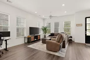 7539 Edgeware Rd, Dallas, TX 75228 - Photo 7