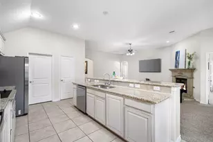 1217 Bowie Ct, McKinney, TX 75072 - Photo 11