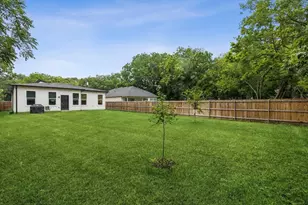 8728 Dunlap Dr, Dallas, TX 75217 - Photo 19