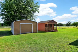 1035 Highland Rd, Cleburne, TX 76033 - Photo 33
