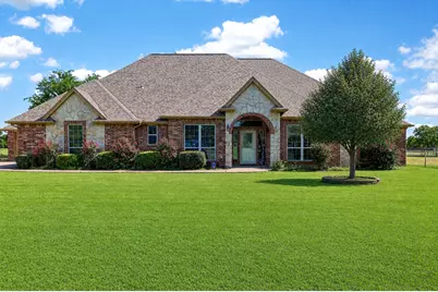 1035 Highland Road, Cleburne, TX 76033 - Photo 1