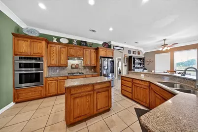 1035 Highland Road, Cleburne, TX 76033 - Photo 3