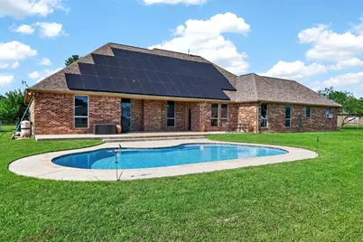 1035 Highland Road, Cleburne, TX 76033 - Photo 27