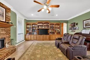 1035 Highland Rd, Cleburne, TX 76033 - Photo 13