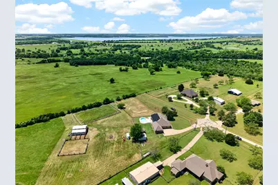 1035 Highland Road, Cleburne, TX 76033 - Photo 35