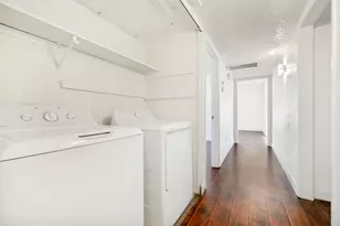 8560 Park Ln, Dallas, TX 75231 - Photo 9