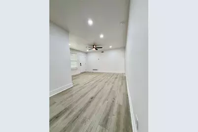 1814 Martin Luther Drive, Arlington, TX 76010 - Photo 11