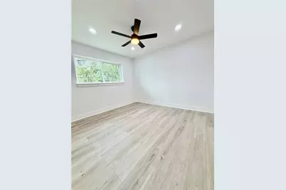 1814 Martin Luther Drive, Arlington, TX 76010 - Photo 13