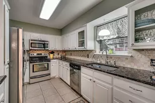 309 Lakewood Dr, Waxahachie, TX 75165 - Photo 11